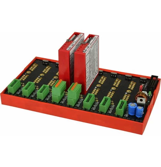 AP8a: Analog Backplan für 8x 5B-Messverstärker incl. Zubehör